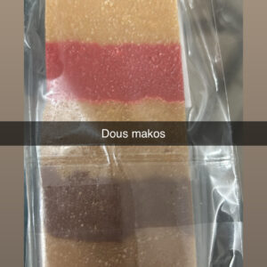 dous makos